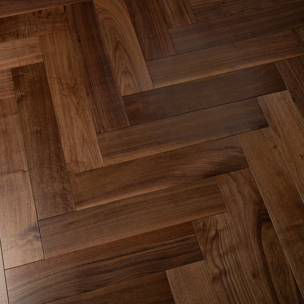 Engineered Walnut herringbone 14mmx125x600 Lac, ABC Select Grade – WH1421 - Image 3
